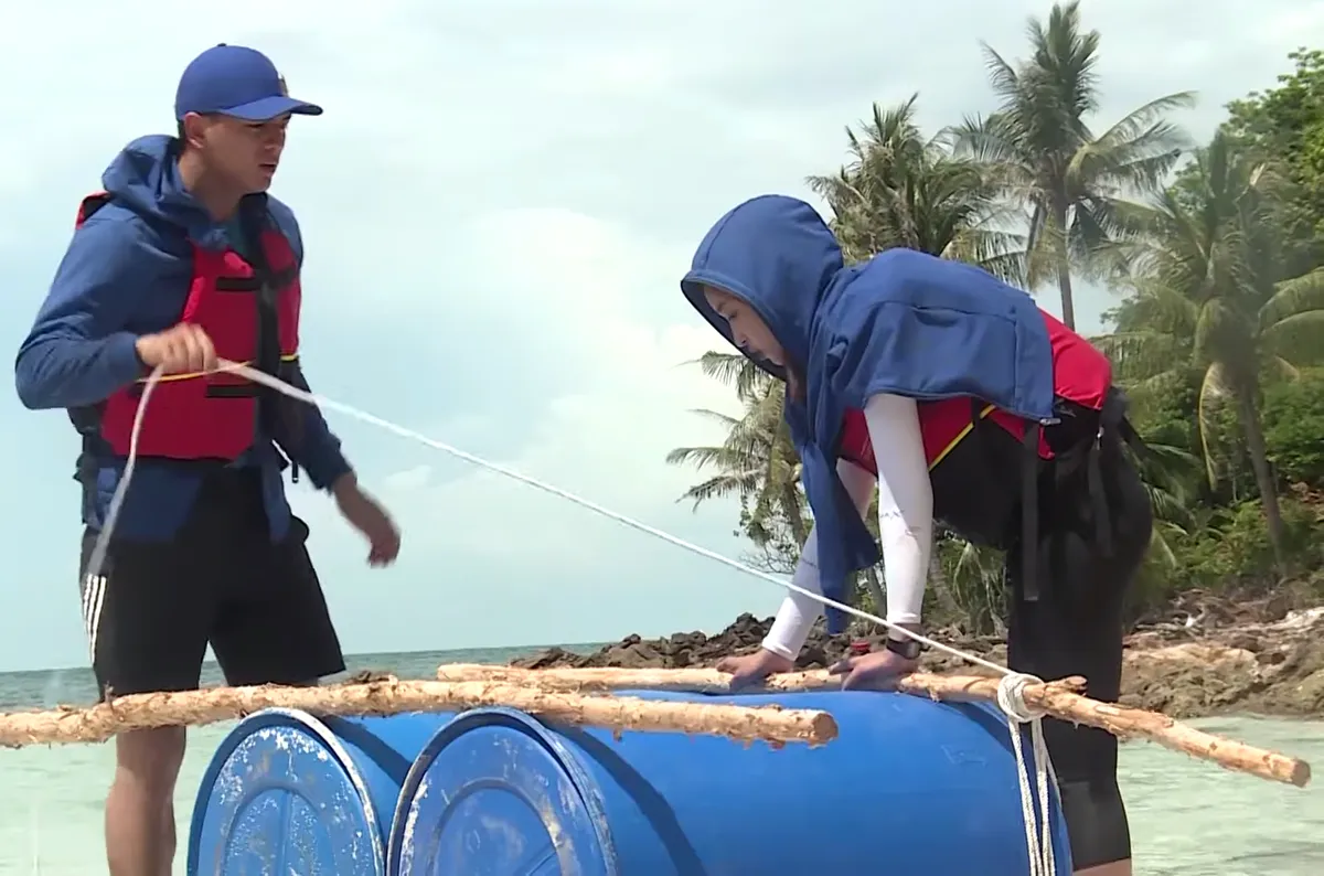 Chung kết Cuộc đua kỳ thú: HHen Niê nhảy từ độ cao của tòa nhà 12 tầng khiến khán giả thót tim - Ảnh 1.