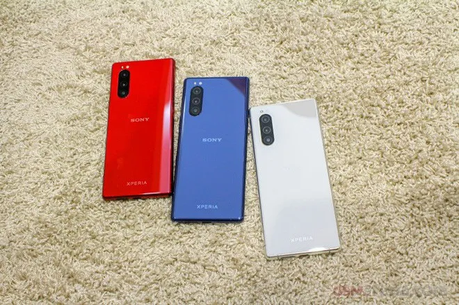 [IFA 2019] Sony Xperia 5 trình làng: Thiết kế hoài cổ, giá 799 USD - Ảnh 2.