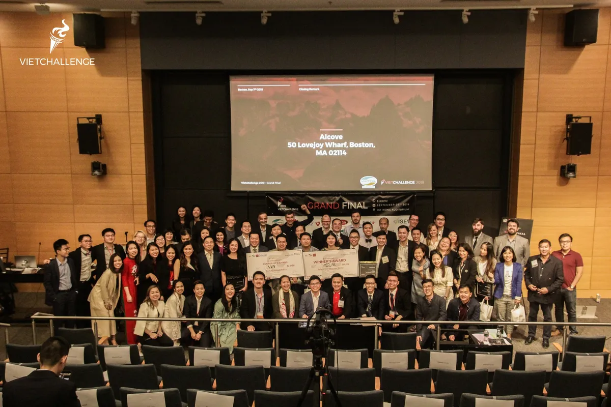 Dự án Medlink giành ngôi quán quân của VietChallenge 2019 - Ảnh 2.