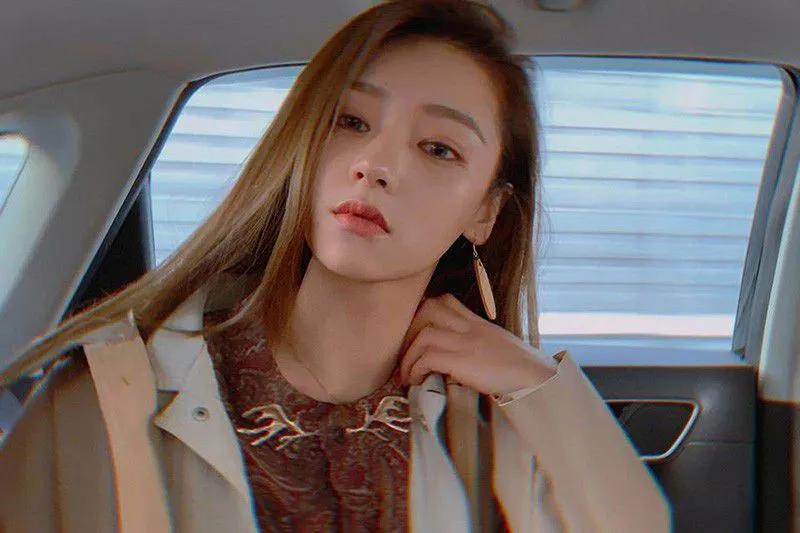 Thiếu nữ Trung Quốc xinh đẹp, chăm chỉ học tiếng Việt 8 năm liền - Ảnh 2. Thiếu nữ Trung Quốc xinh đẹp, chăm chỉ học tiếng Việt 8 năm liền - Ảnh 2.