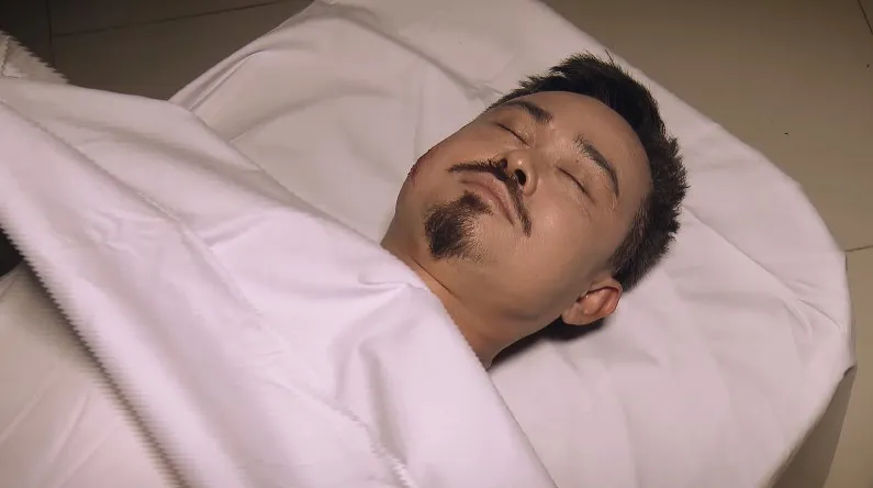 Sinh tử - Tập 50: Khải tử vong v&igrave; bị đ&acirc;m xe sau khi khai hết tội của Mai Hồng Vũ? - Ảnh 2.