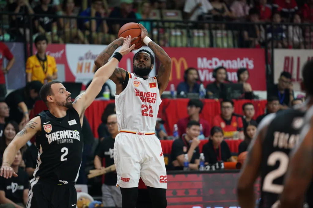 ABL 2019 - 2020: Phòng ngự thiếu chắc chắn, Saigon Heat tiếp tục nhận thất bại - Ảnh 2. ABL 2019 - 2020: Phòng ngự thiếu chắc chắn, Saigon Heat tiếp tục nhận thất bại - Ảnh 2.
