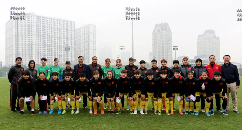 Phó Chủ tịch VFF Trần Quốc Tuấn: Vòng loại thứ 3 Olympic 2020 là giải đấu rất quan trọng của ĐT nữ Việt Nam - Ảnh 1. Phó Chủ tịch VFF Trần Quốc Tuấn: Vòng loại thứ 3 Olympic 2020 là giải đấu rất quan trọng của ĐT nữ Việt Nam - Ảnh 1.