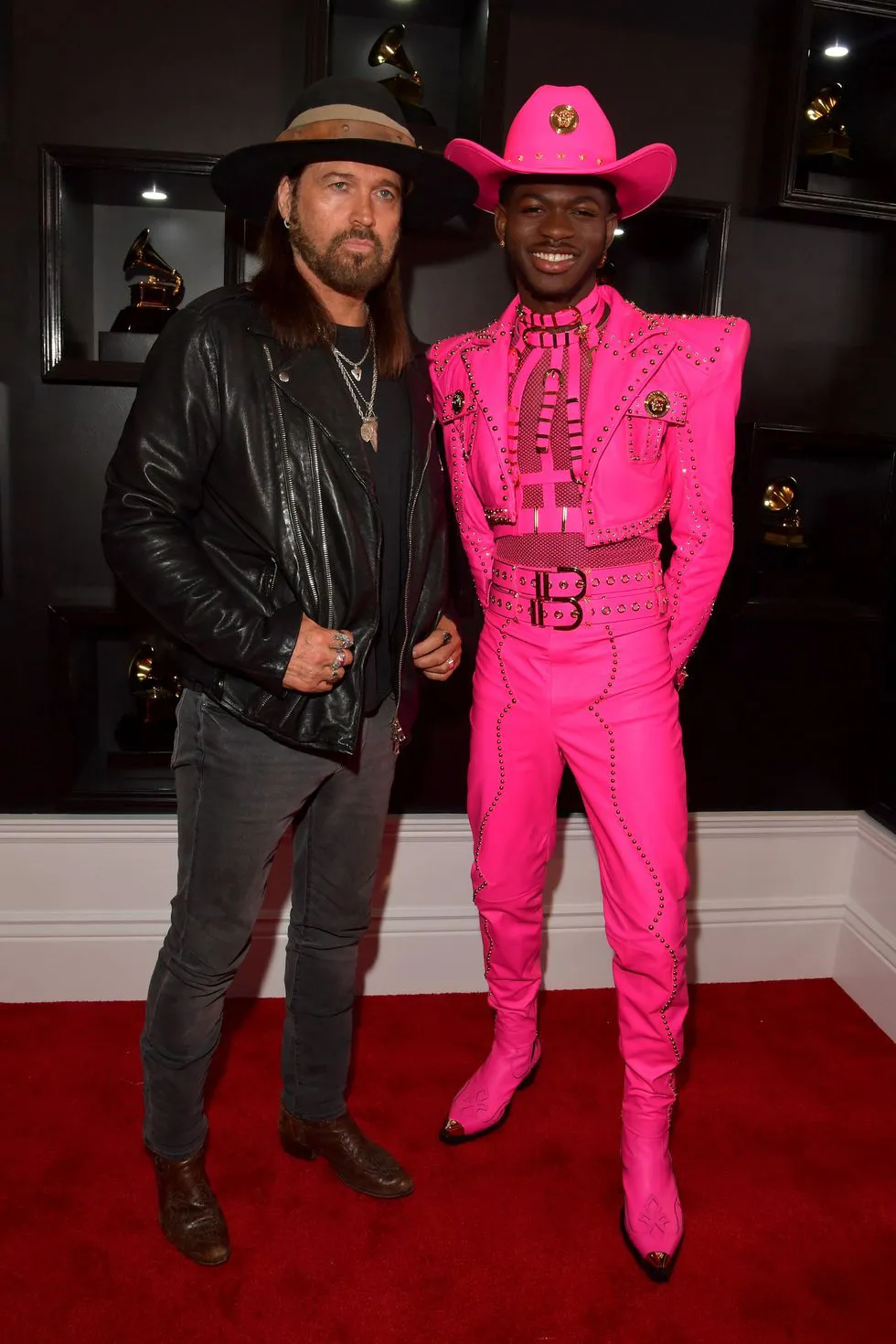 Grammy 2020: Dàn sao hạng A đua nhau khoe sắc trên thảm đỏ - Ảnh 7. Grammy 2020: Dàn sao hạng A đua nhau khoe sắc trên thảm đỏ - Ảnh 7.