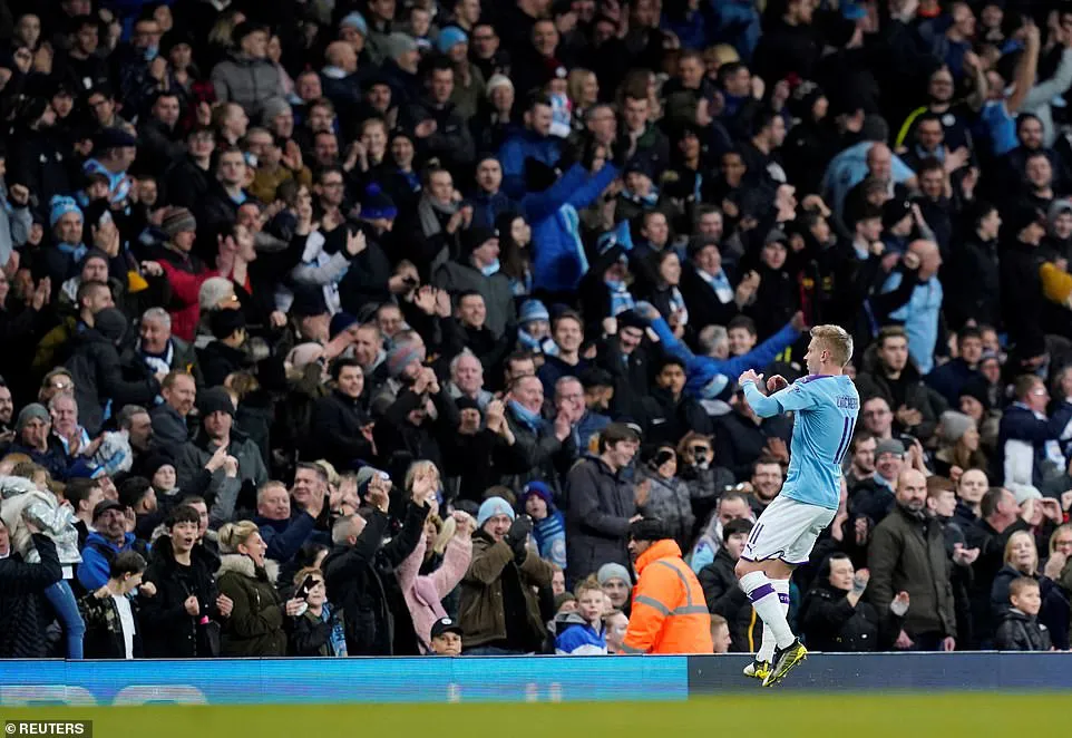 Vòng 3 Cúp FA: Manchester United phải đá lại, Manchester City thắng tưng bừng - Ảnh 2.