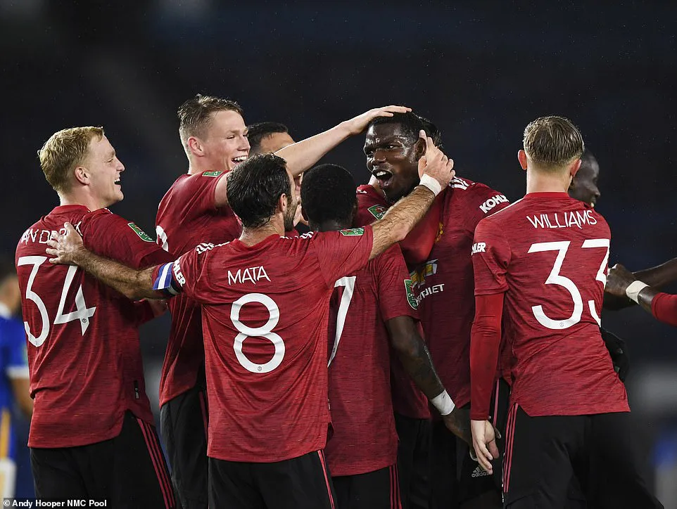 Brighton 0-3 Man Utd: Juan Mata tỏa s&aacute;ng - Ảnh 2.