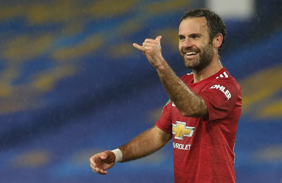 Brighton 0-3 Man Utd: Juan Mata tỏa s&aacute;ng - Ảnh 1.