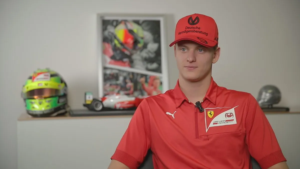 Mick Schumacher - trên con đường của người cha vĩ đại - Ảnh 1. Mick Schumacher - trên con đường của người cha vĩ đại - Ảnh 1.