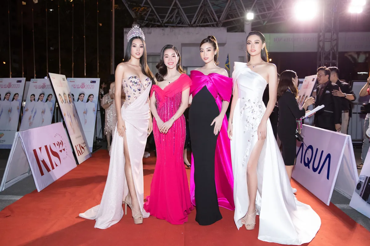 TIỂU VY TIỂU VY