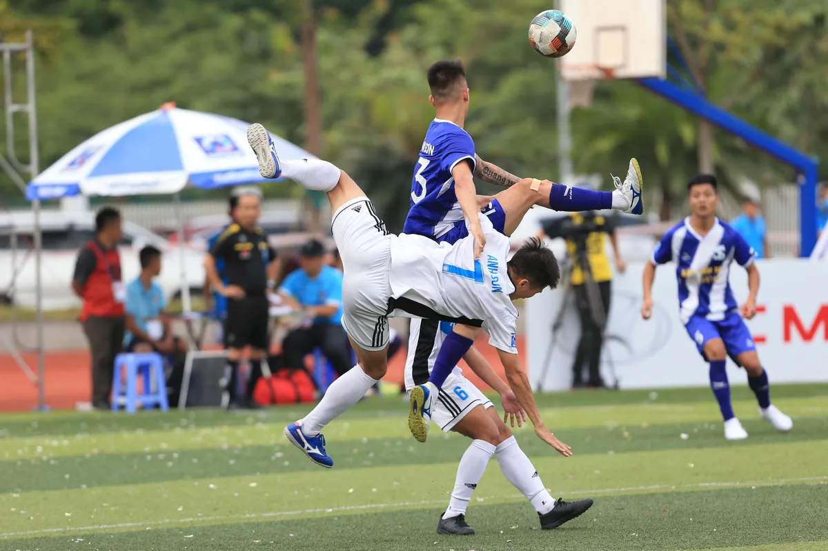 Hứng khởi ngày khai mạc Giải bóng đá 7 người Vô địch Toàn quốc 2020 - khu vực miền Bắc - Ảnh 10. Hứng khởi ngày khai mạc Giải bóng đá 7 người Vô địch Toàn quốc 2020 - khu vực miền Bắc - Ảnh 10.