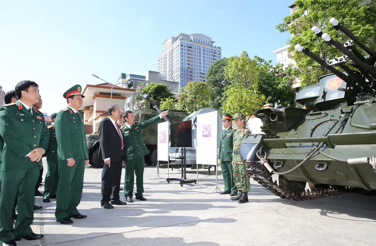 Nâng cao hiệu quả nghiên cứu khoa học phục vụ quốc phòng, an ninh - Ảnh 1.