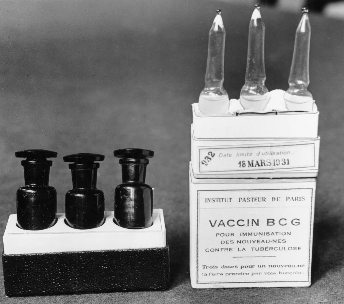 Anh thử nghiệm vaccine lao phòng COVID-19 - Ảnh 1.