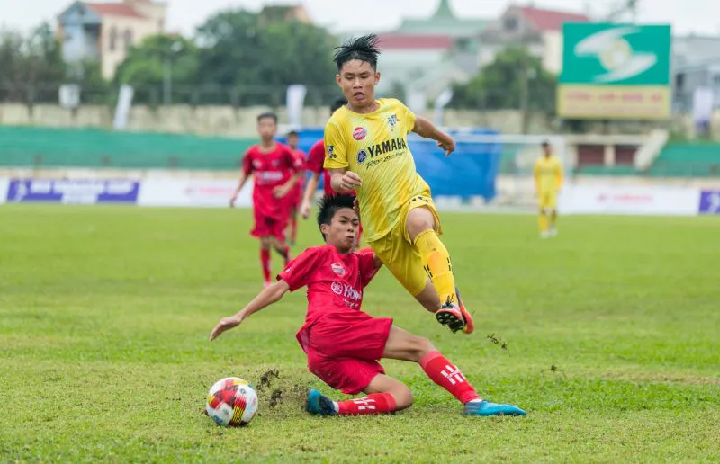 SLNA và Hải Dương vào chung kết giải bóng đá Thiếu niên toàn quốc 2020 - Ảnh 1. SLNA và Hải Dương vào chung kết giải bóng đá Thiếu niên toàn quốc 2020 - Ảnh 1.