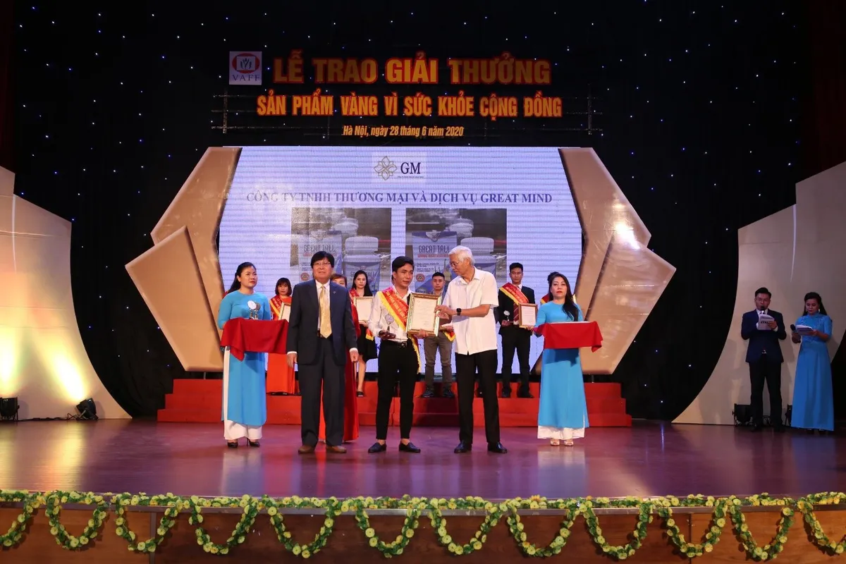 Doanh nghiệp Việt lọt top 10 thương hiệu tiêu biểu ASEAN - Ảnh 1.