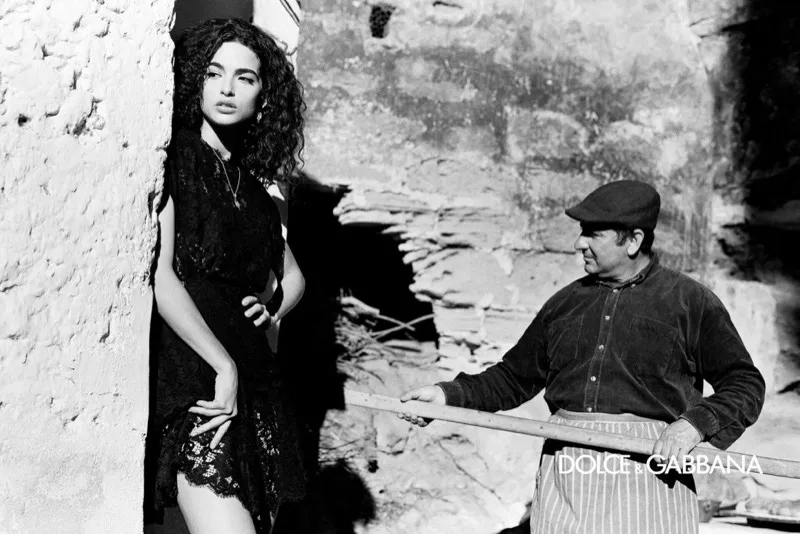 Dolce & Gabbana Thu đ&ocirc;ng 2020 t&ocirc;n vinh t&iacute;nh truyền thống - Ảnh 6.