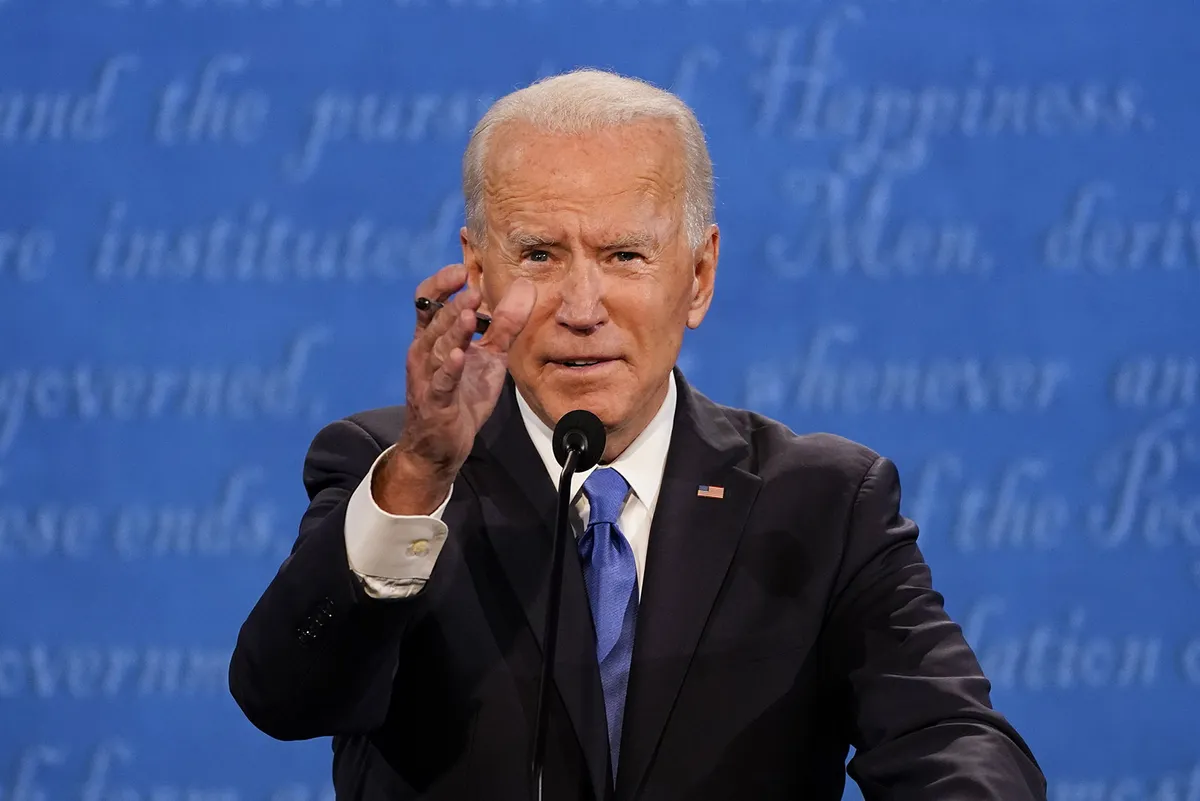 Tranh luận bầu cử Tổng thống Mỹ: Ông Trump nói vì những người như ông Joe Biden nên mới ra tranh cử - Ảnh 8.