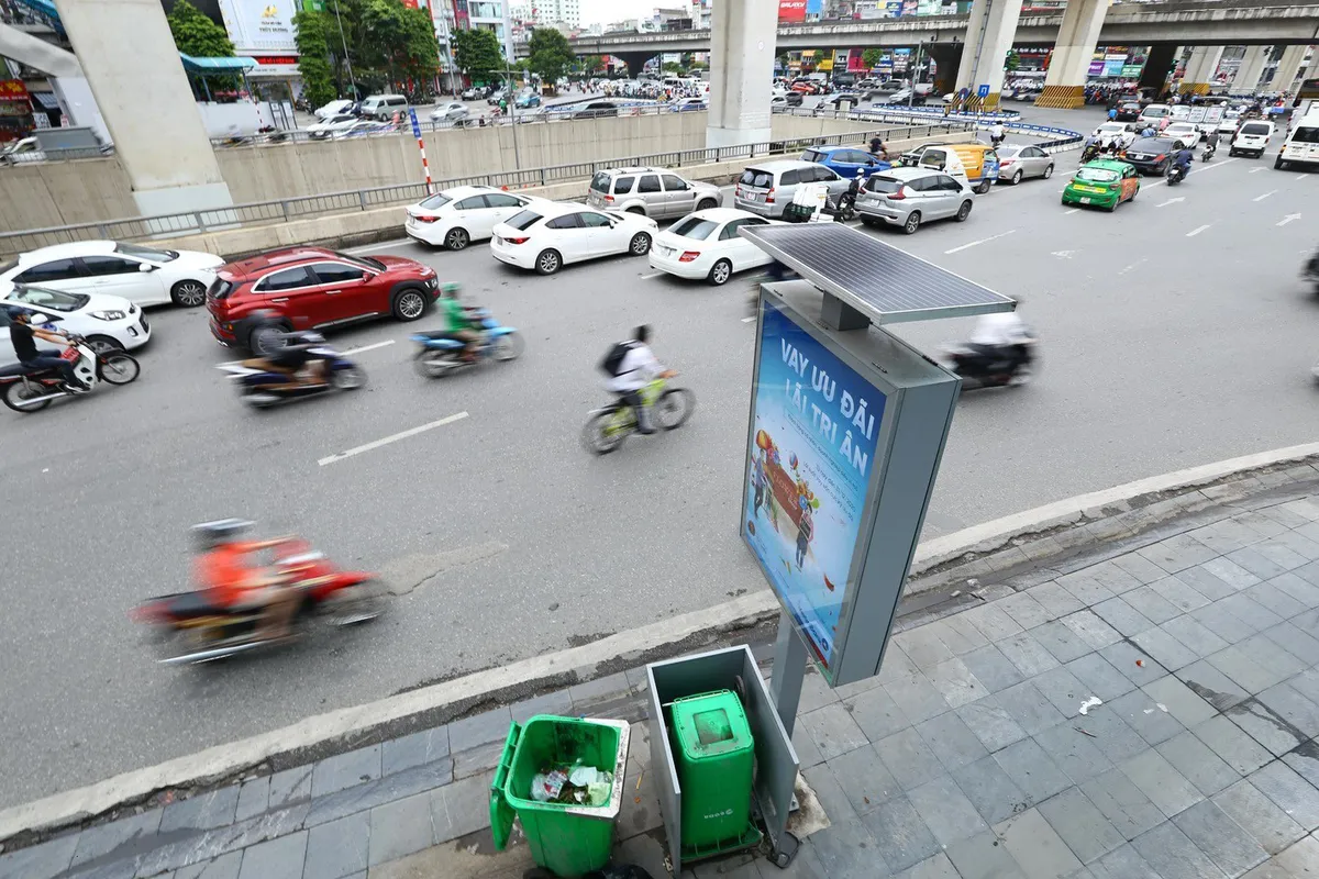 Sắp tới, người dân không phân loại rác sinh hoạt sẽ bị từ chối thu gom - Ảnh 2.