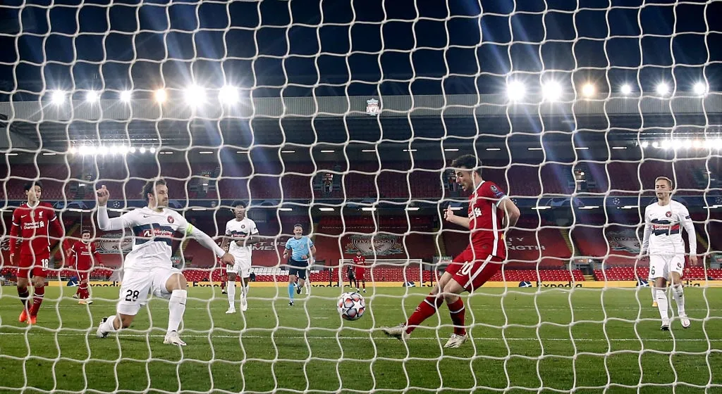 Liverpool trả giá đắt cho chiến thắng ở Champions League - Ảnh 1. Liverpool trả giá đắt cho chiến thắng ở Champions League - Ảnh 1.