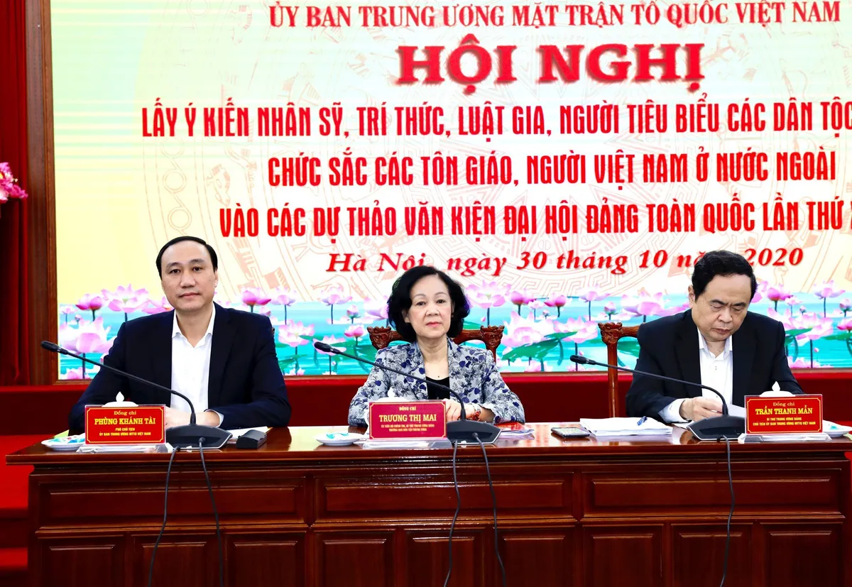 Góp ý dự thảo văn kiện Đại hội XIII: Thể hiện tầm tư duy xa hơn trong quá trình chuẩn bị các dự thảo văn kiện - Ảnh 2.