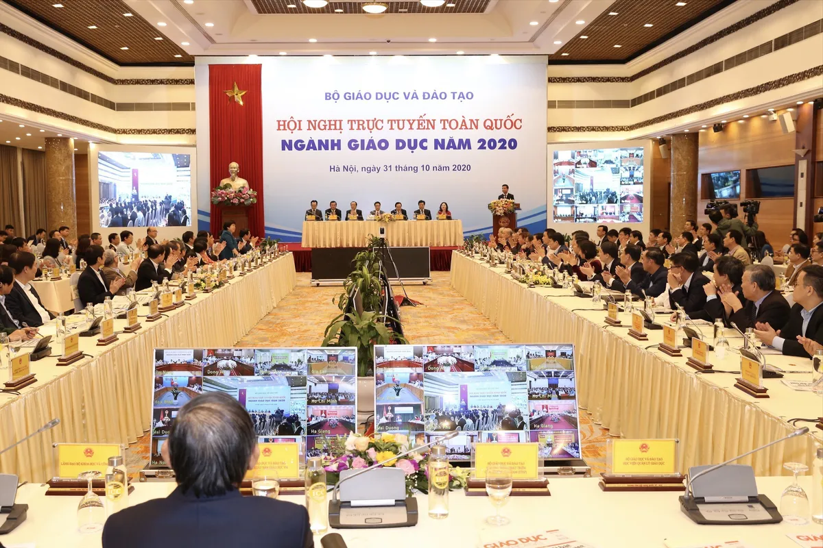 Hội nghị toàn quốc ngành Giáo dục 2020: Đạt nhiều kết quả nổi bật, còn vấn đề bức xúc - Ảnh 1.