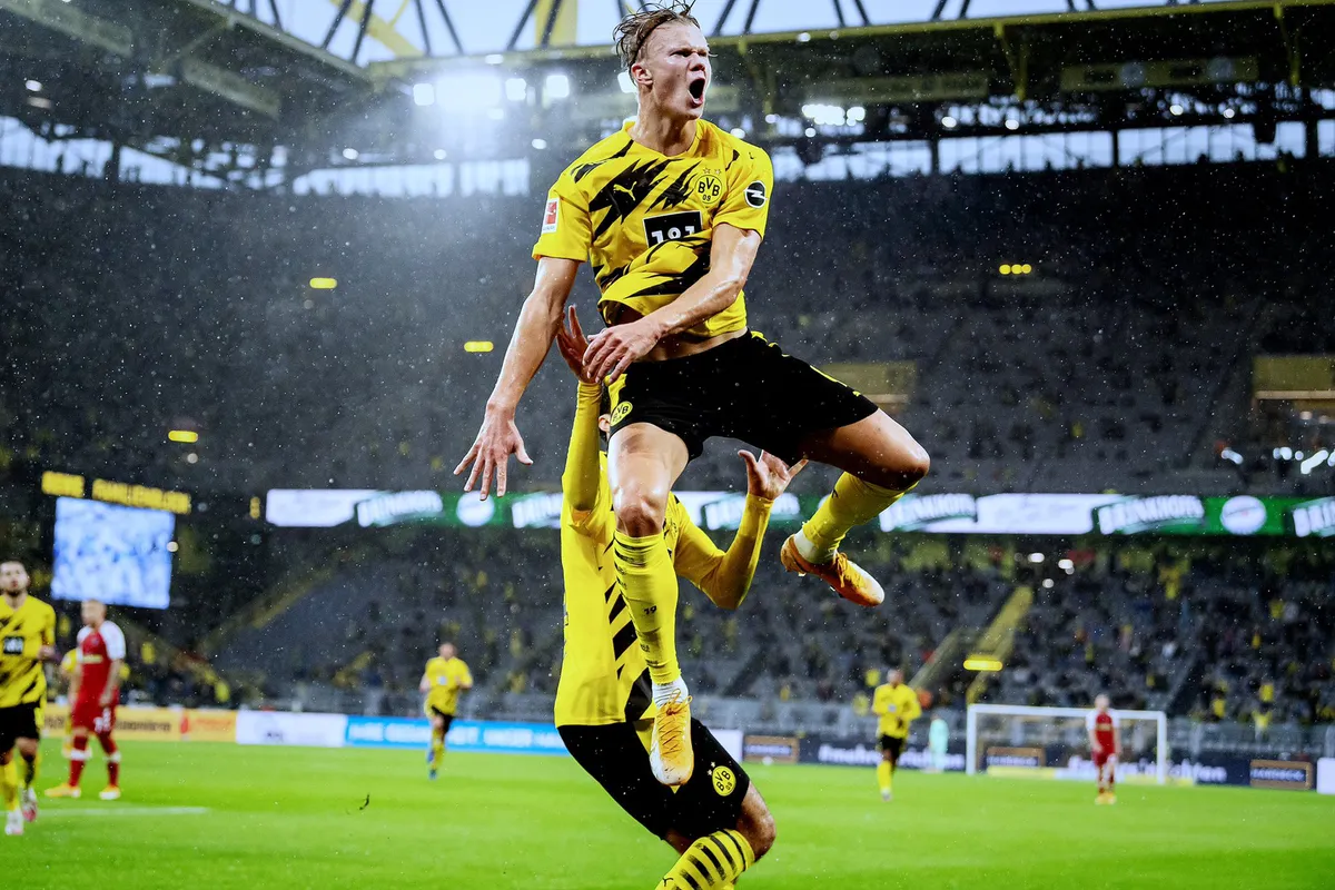 Nhận định trước vòng 8 Bundesliga: Chờ đợi màn trình diễn của Bayern Munich, Dortmund và Leipzig! - Ảnh 4. Nhận định trước vòng 8 Bundesliga: Chờ đợi màn trình diễn của Bayern Munich, Dortmund và Leipzig! - Ảnh 4.