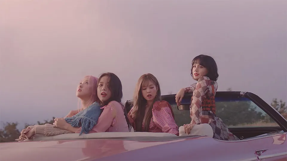 BLACKPINK - Nhóm nhạc K-Pop sở hữu lượt theo dõi khủng nhất trên YouTube - Ảnh 1.