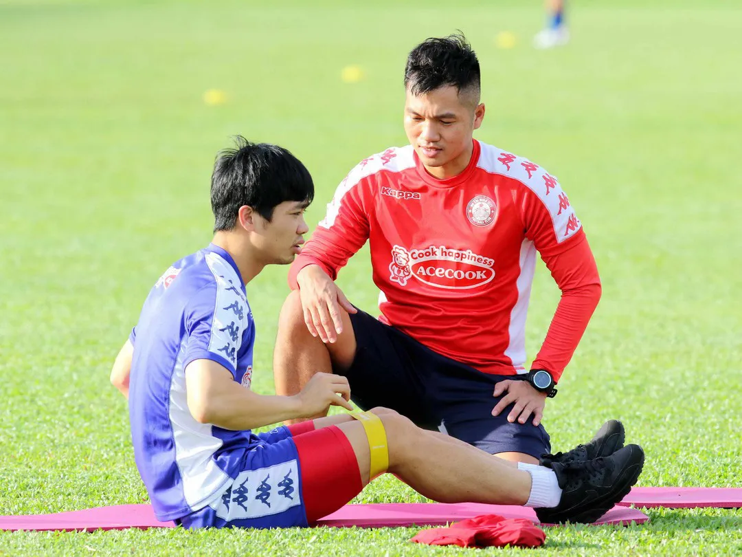 Chấn thương của Công Phượng nặng hơn dự kiến - Ảnh 1. Chấn thương của Công Phượng nặng hơn dự kiến - Ảnh 1.