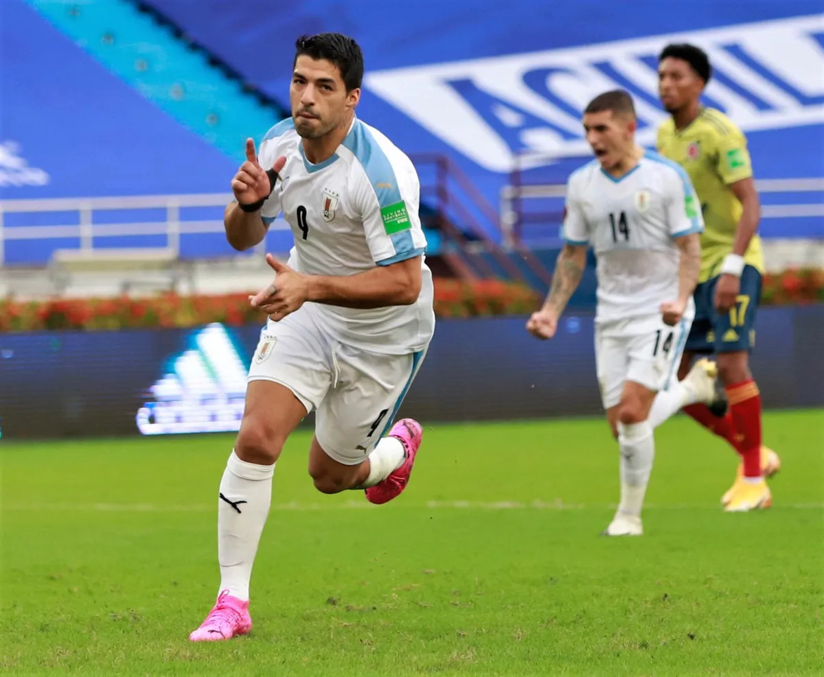 ĐT Colombia 0-3 ĐT Uruguay: Chiến thắng dễ dàng cho đội khách - Ảnh 3. ĐT Colombia 0-3 ĐT Uruguay: Chiến thắng dễ dàng cho đội khách - Ảnh 3.