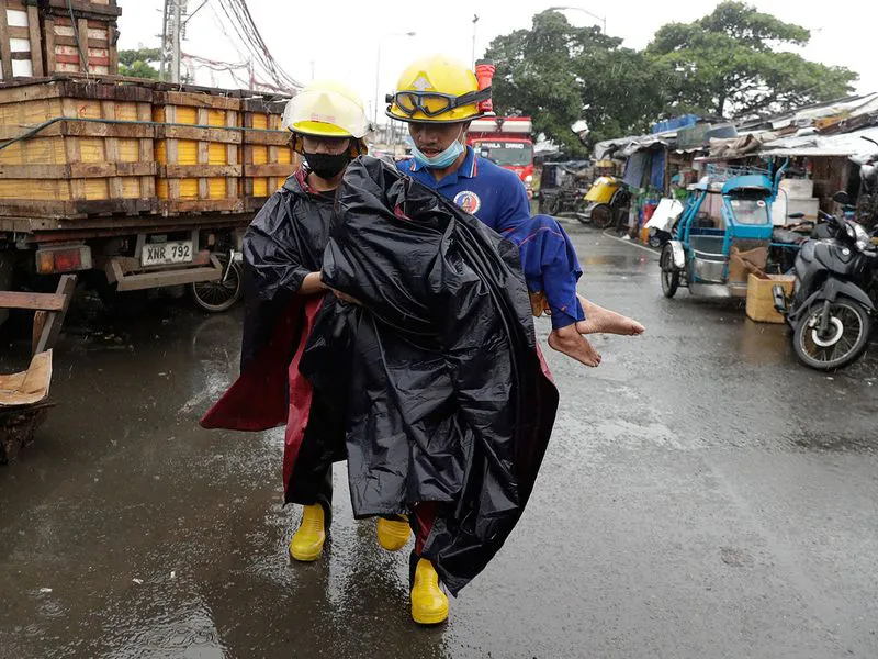 Hình ảnh Phillipines đổ nát, tan hoang do siêu bão mạnh nhất thế giới Goni - Ảnh 9.