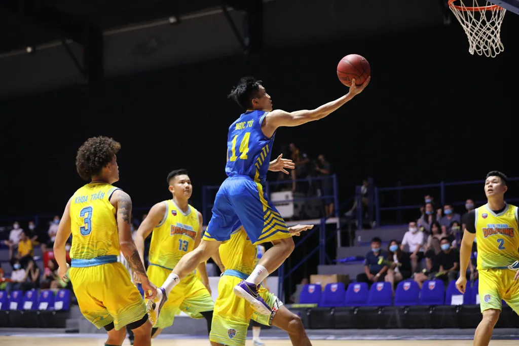 VBA 2020 - game 21: Chiến thắng xứng đáng dành cho Nha Trang Dolphins - Ảnh 3. VBA 2020 - game 21: Chiến thắng xứng đáng dành cho Nha Trang Dolphins - Ảnh 3.