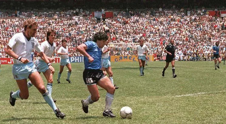 Diego Maradona - Tiểu sử và thành tích của “cậu bé vàng” Argentina - Ảnh 10.
