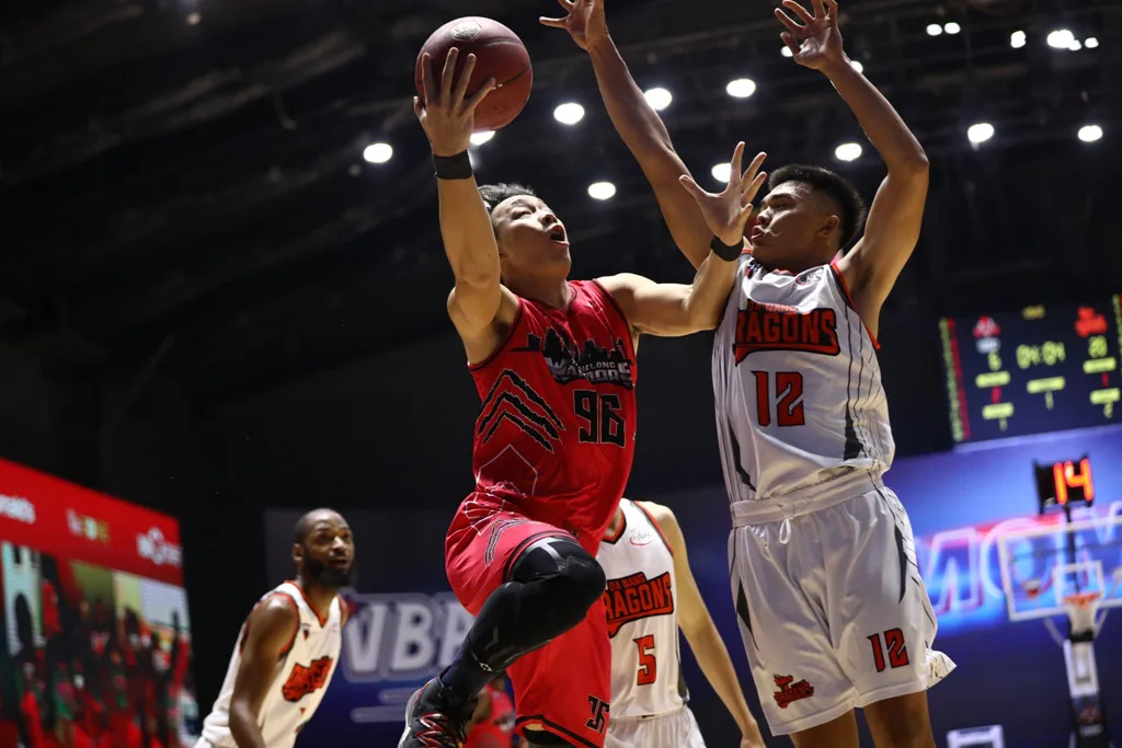 VBA 2020 - game 22: Danang Dragons bất ngờ giành chiến thắng trước Thang Long Warriors - Ảnh 1. VBA 2020 - game 22: Danang Dragons bất ngờ giành chiến thắng trước Thang Long Warriors - Ảnh 1.