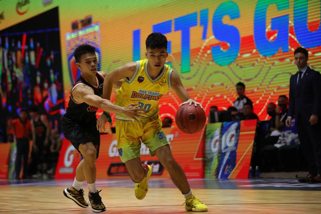 VBA 2020 - game 24: Nha Trang Dolphins giành chiến thắng cách biệt trước Danang Dragons - Ảnh 1. VBA 2020 - game 24: Nha Trang Dolphins giành chiến thắng cách biệt trước Danang Dragons - Ảnh 1.