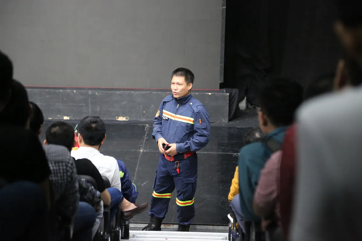 Khai mạc lớp tập huấn nghiệp vụ phòng cháy chữa cháy năm 2020 tại Đài THVN - Ảnh 4. Khai mạc lớp tập huấn nghiệp vụ phòng cháy chữa cháy năm 2020 tại Đài THVN - Ảnh 4.