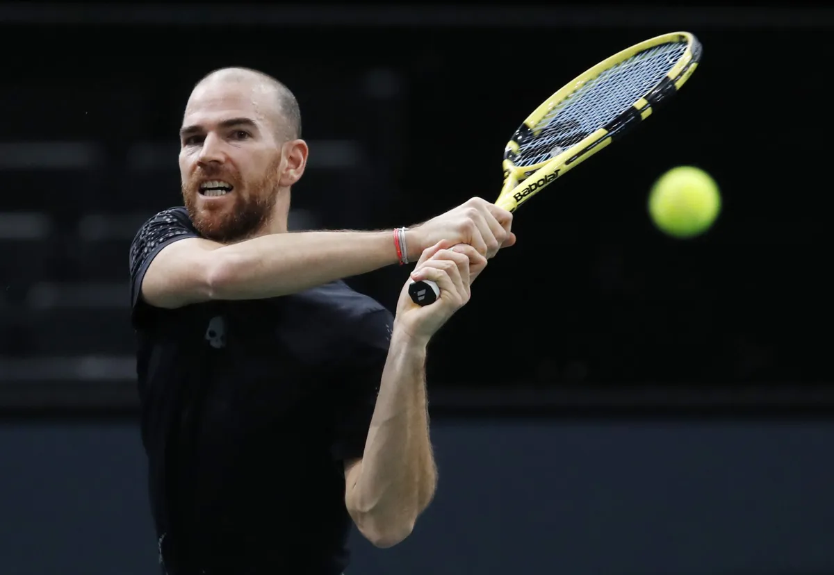 Rafael Nadal thẳng tiến v&agrave;o tứ kết Paris Masters 2020 - Ảnh 5.