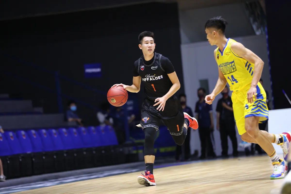 VBA 2020 - game 26: Hanoi Buffaloes nối dài mạch thắng trước Hochiminh City Wings - Ảnh 2. VBA 2020 - game 26: Hanoi Buffaloes nối dài mạch thắng trước Hochiminh City Wings - Ảnh 2.