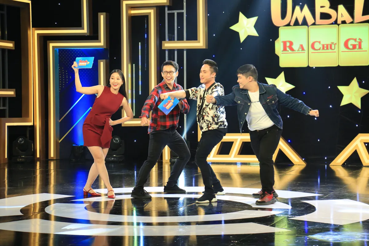 D&agrave;n sao &ldquo;l&agrave;m mưa l&agrave;m gi&oacute;&rdquo; của thời 8x, 9x đọ kiến thức tr&ecirc;n s&oacute;ng truyền h&igrave;nh - Ảnh 4.