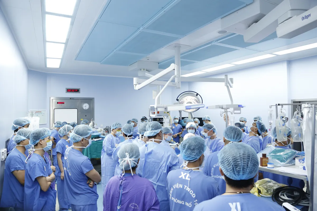 Thêm một ca ghép đa mô, tạng từ người cho chết não thành công - Ảnh 1.