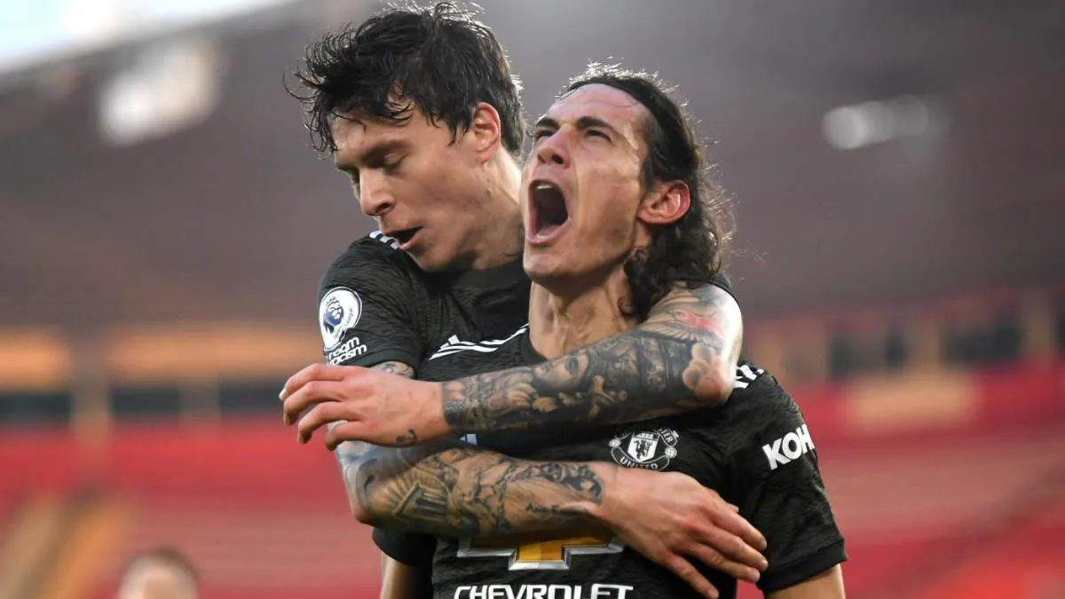 Cavani xin lỗi về ph&aacute;t ng&ocirc;n ph&acirc;n biệt chủng tộc - Ảnh 2.