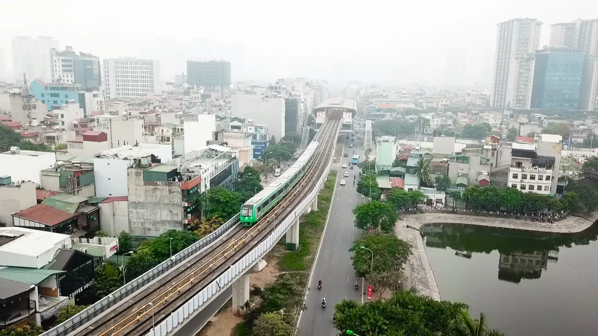 Tàu Cát Linh - Hà Đông chạy thử trong 20 ngày - Ảnh 1.