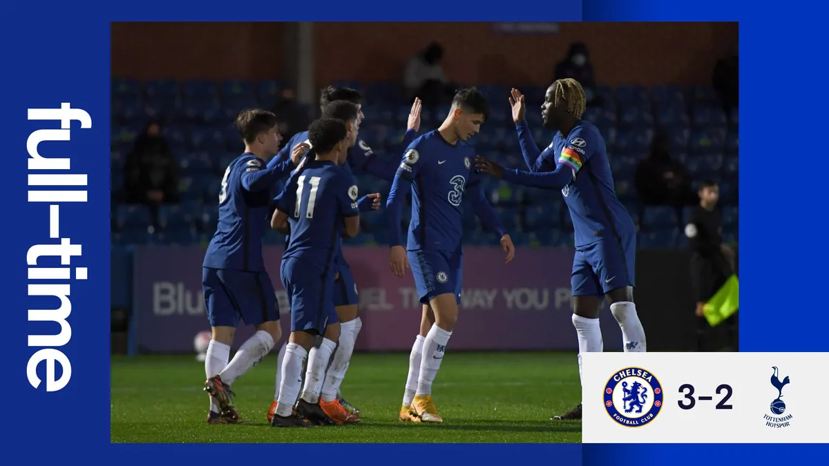 Màn tái xuất đáng quên của Petr Cech trong màu áo Chelsea - Ảnh 3. Màn tái xuất đáng quên của Petr Cech trong màu áo Chelsea - Ảnh 3.