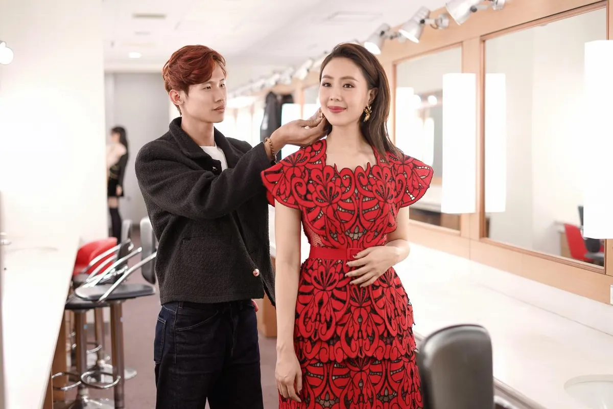 Stylist Kh&uacute;c Mạnh Qu&acirc;n v&agrave; c&aacute;i duy&ecirc;n với VTV - Ảnh 4.