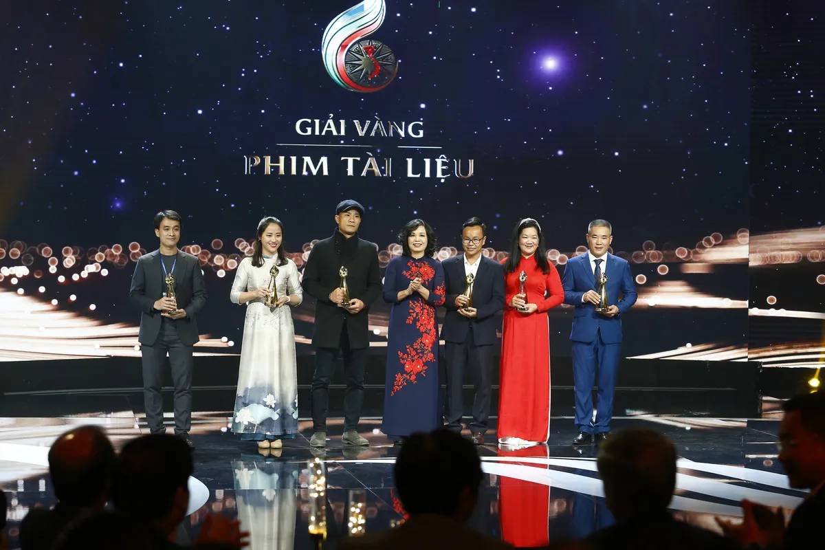 Các tác giả nhận giải Vàng thể loại Phim tài liệu Các tác giả nhận giải Vàng thể loại Phim tài liệu