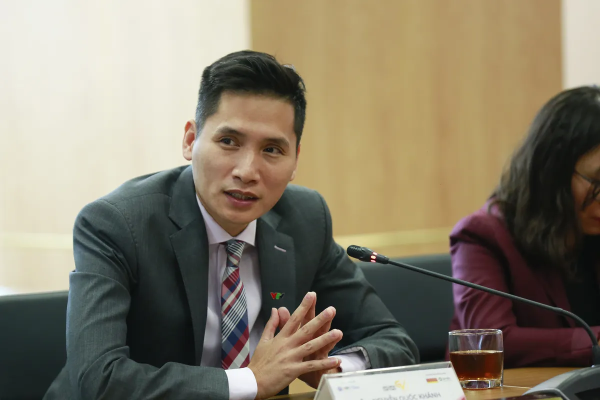 Giờ vàng thể thao - Mặn về nội dung, Trẻ về cách thể hiện để gần hơn với khán giả thời 4.0 - Ảnh 2. Giờ vàng thể thao - Mặn về nội dung, Trẻ về cách thể hiện để gần hơn với khán giả thời 4.0 - Ảnh 2.