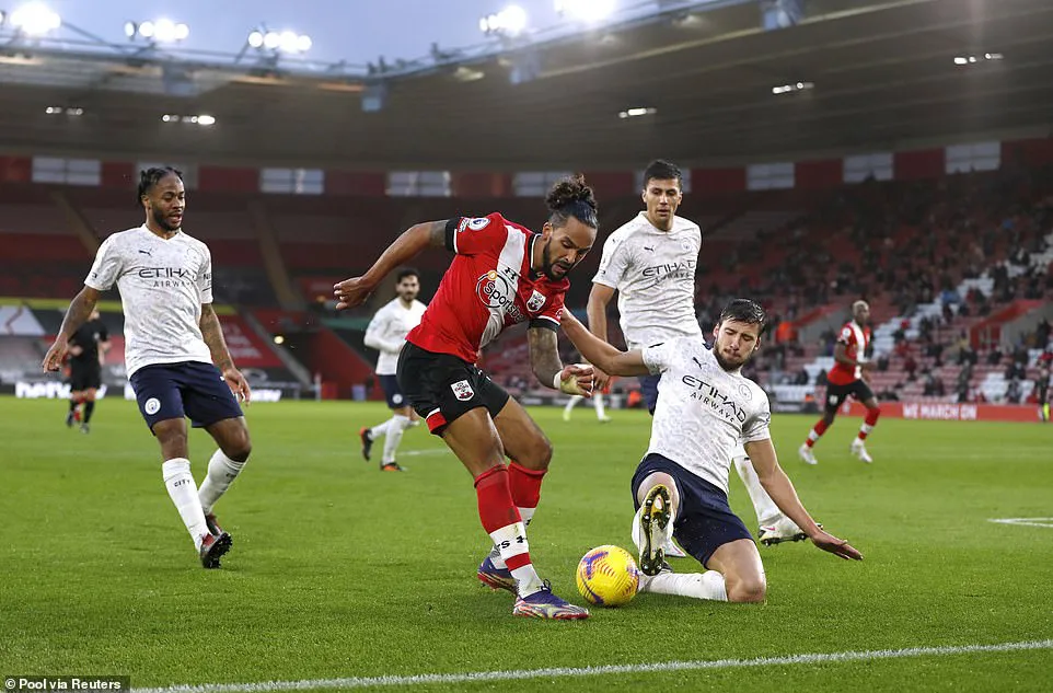 Southampton 0-1 Manchester City: Thắng lợi nhọc nhằn - Ảnh 3. Southampton 0-1 Manchester City: Thắng lợi nhọc nhằn - Ảnh 3.