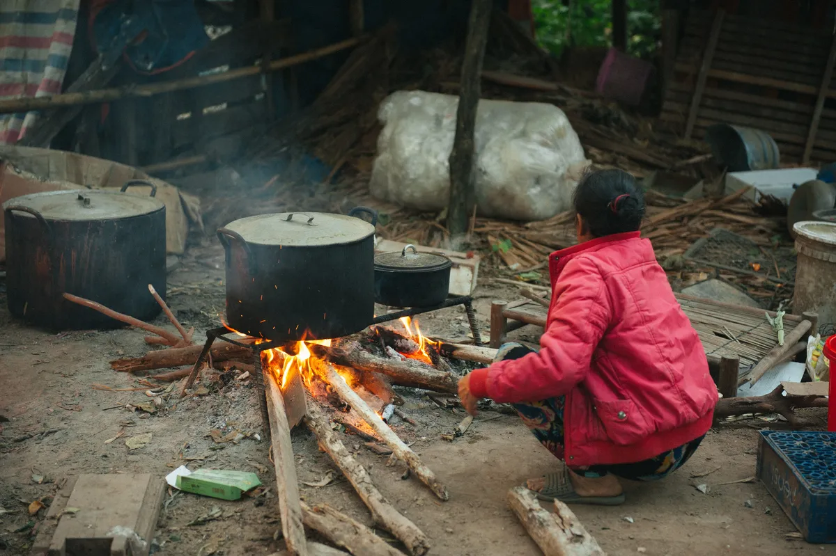 Mùa đông giá buốt nơi xóm ngụ cư ở bãi giữa sông Hồng - Ảnh 6.