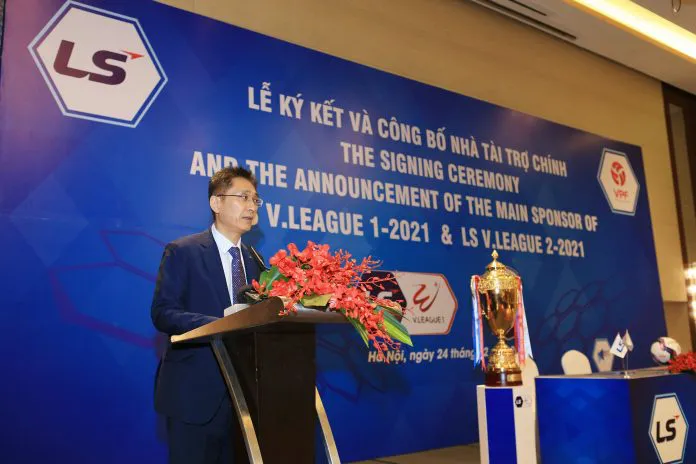 VPF lo xong nhà tài trợ 3 năm cho V.League - Ảnh 1. VPF lo xong nhà tài trợ 3 năm cho V.League - Ảnh 1.