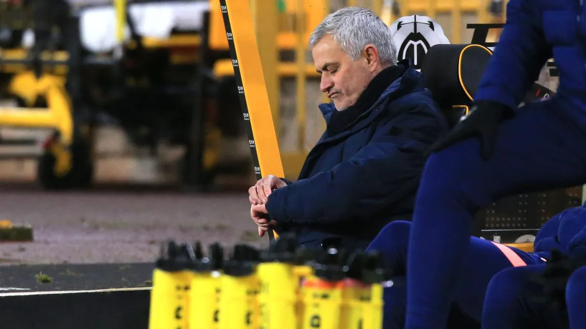 Mourinho nói gì sau trận hòa với Wolverhampton? - Ảnh 2. Mourinho nói gì sau trận hòa với Wolverhampton? - Ảnh 2.