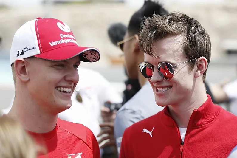 Ferrari bổ sung thêm tay lái dự bị cho mùa giải 2021 - Ảnh 1. Ferrari bổ sung thêm tay lái dự bị cho mùa giải 2021 - Ảnh 1.