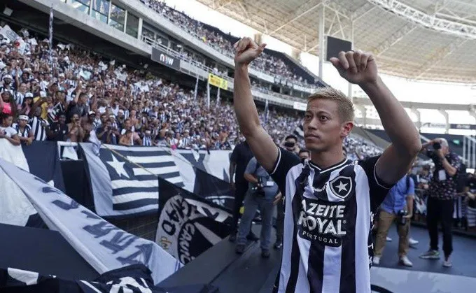 Keisuke Honda chia tay đội bóng Brazil - Ảnh 1. Keisuke Honda chia tay đội bóng Brazil - Ảnh 1.